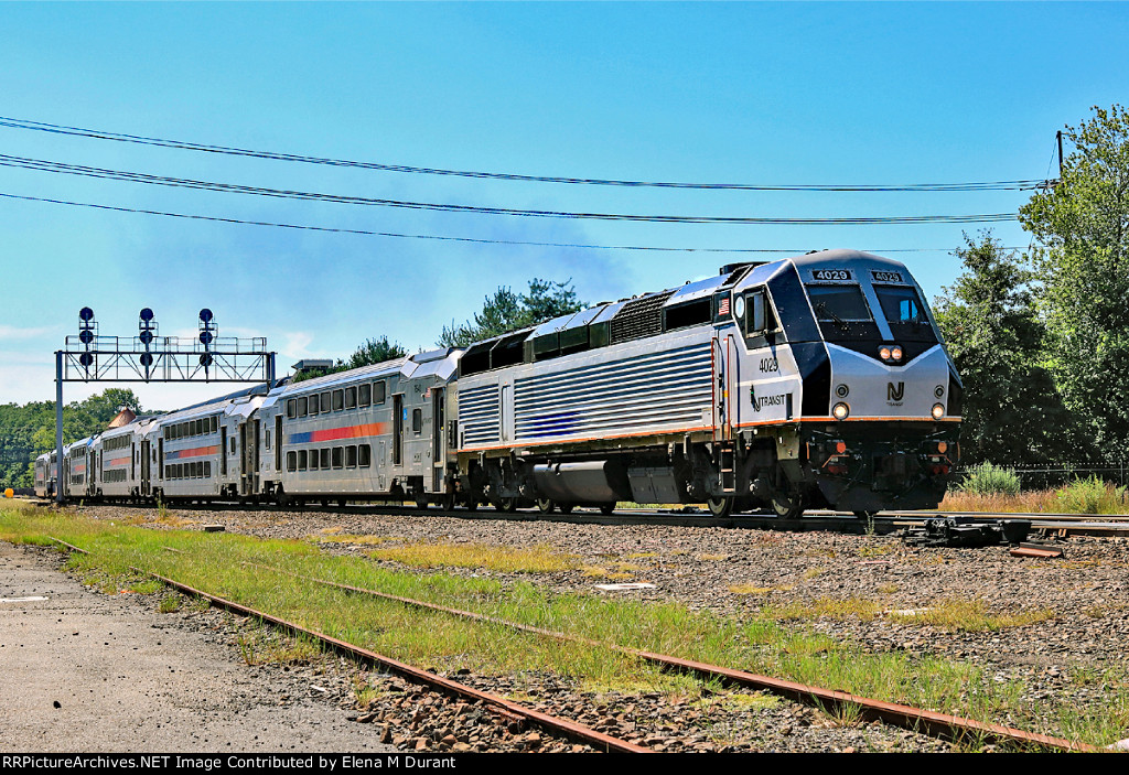 NJT 4023 on train 1111